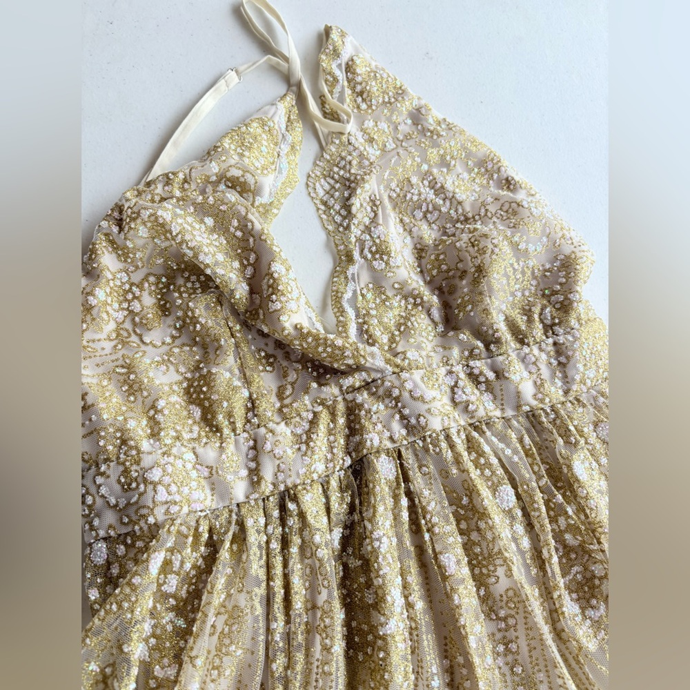 NWT Luxxel Gold Sequin Formal Dress. Size Medium. - Picture 8 of 13